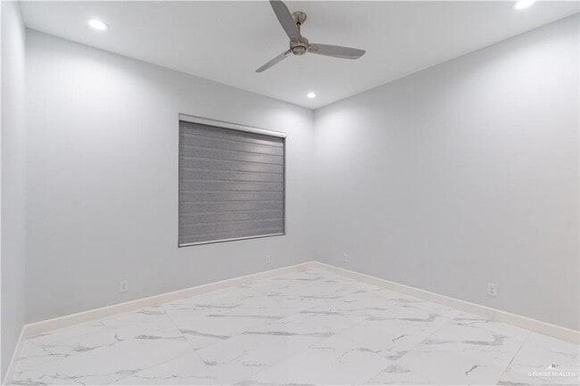 Building Photo - 29 Doctor's Dr