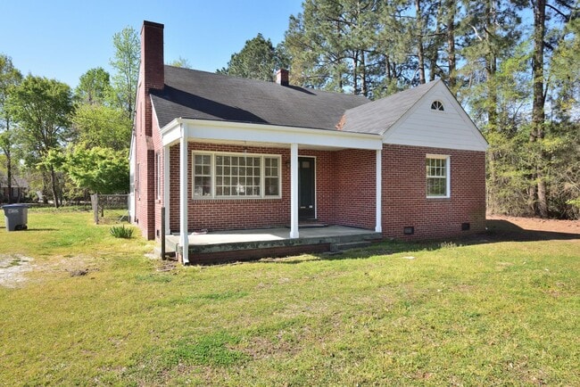 Primary Photo - 816 S. Winstead Avenue