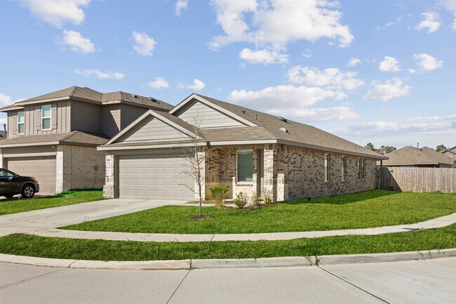 Building Photo - 5455 Desert Gln Dr