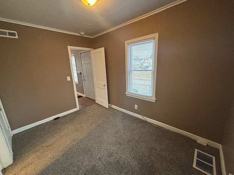 Building Photo - 1626 Florence Ln