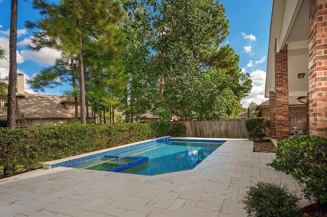 Building Photo - 46 Caprice Bend Pl