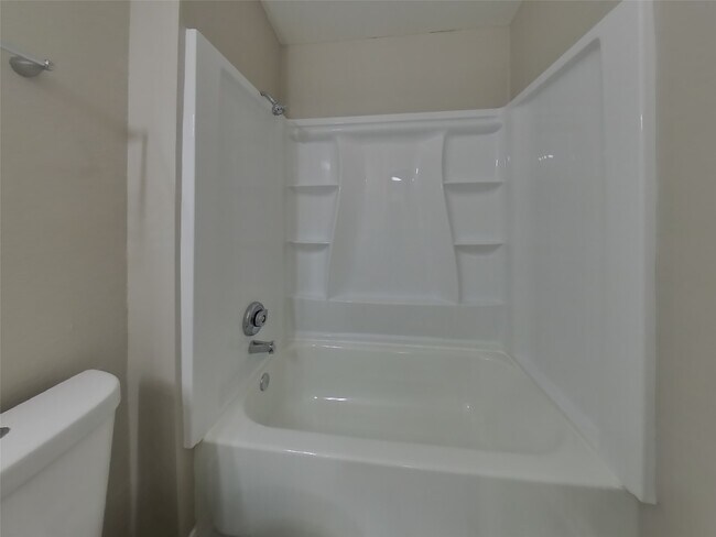 Building Photo - 3134 Boynton Dr