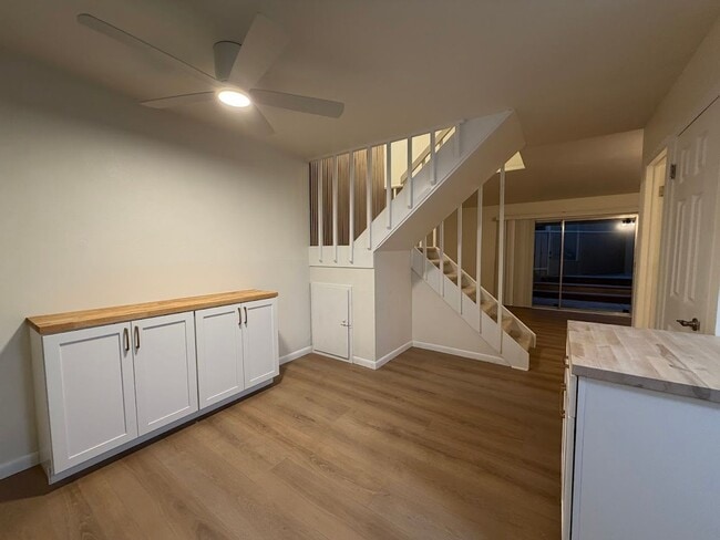 Building Photo - 3161 Madison Ave