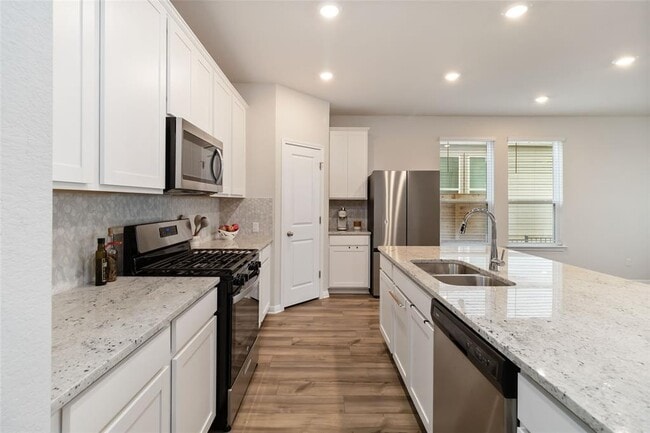 Building Photo - 136 Lost Mine Peak Ln