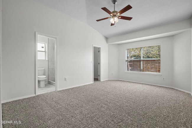 Building Photo - 14720 Sand Gate Dr