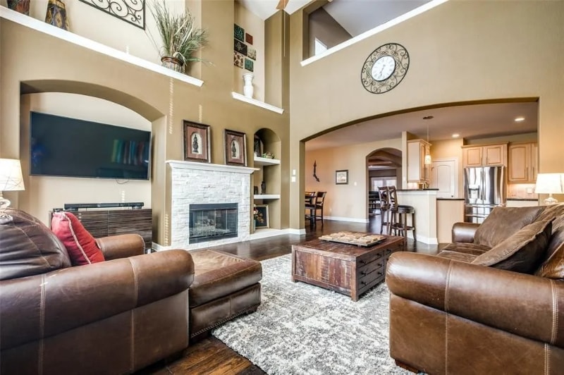 Building Photo - 905 High Meadow Rd