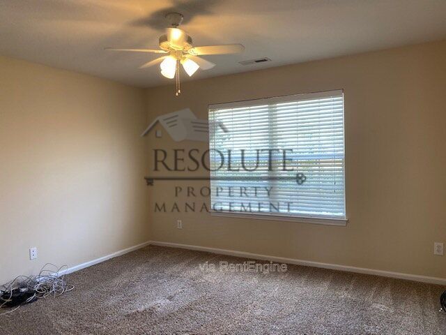 Building Photo - 234 Stobhill Ln