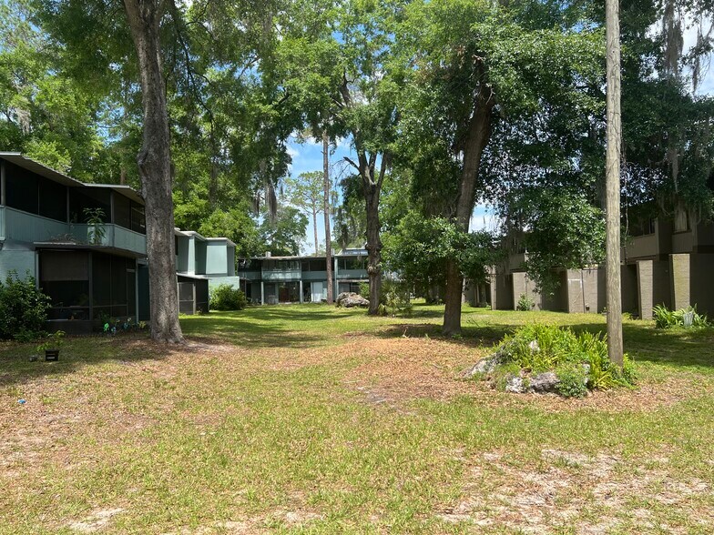 Building Photo - 711 SW 75th St