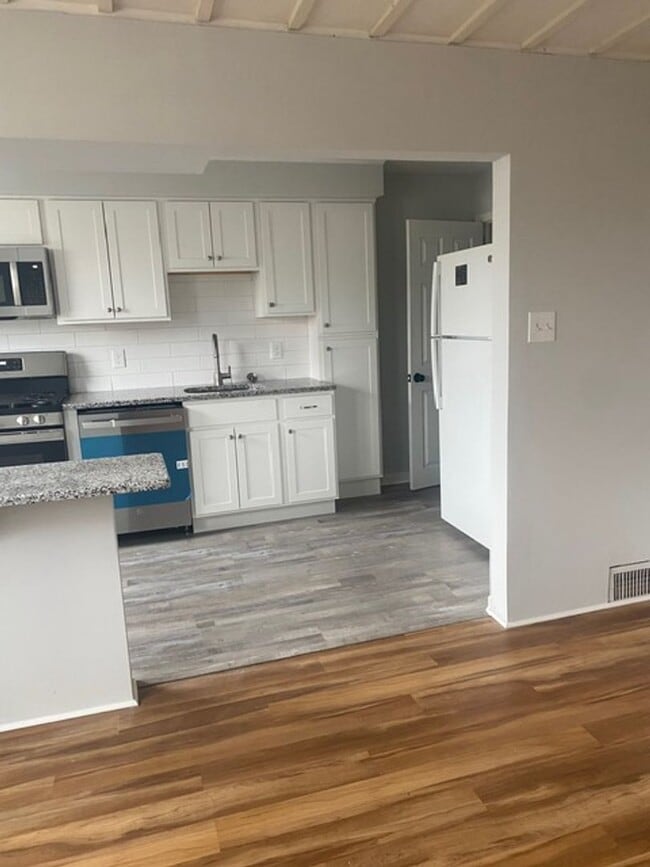 Building Photo - House for Rent in Upper Darby