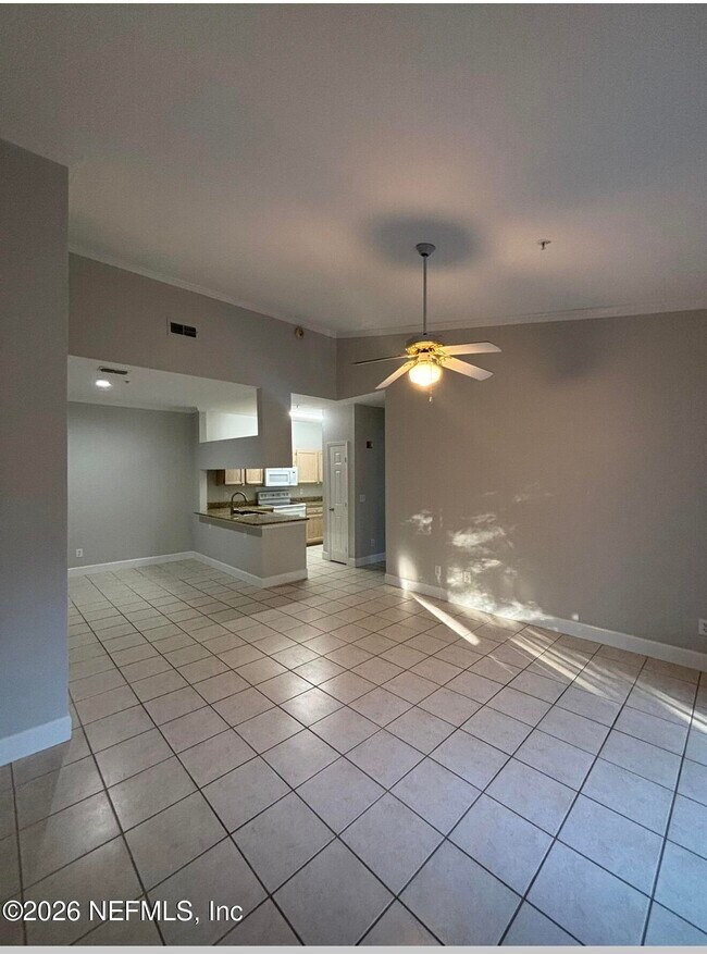 Building Photo - 120 Veracruz Dr