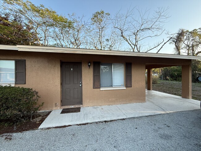 Building Photo - 202 2nd St