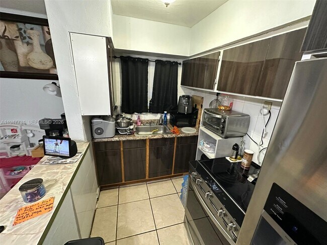 Building Photo - 13130 NW 30th Ave