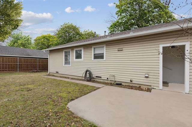 Building Photo - 416 N Oak St