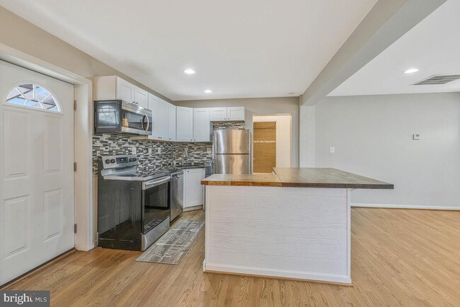 Building Photo - 1116 Ute Way