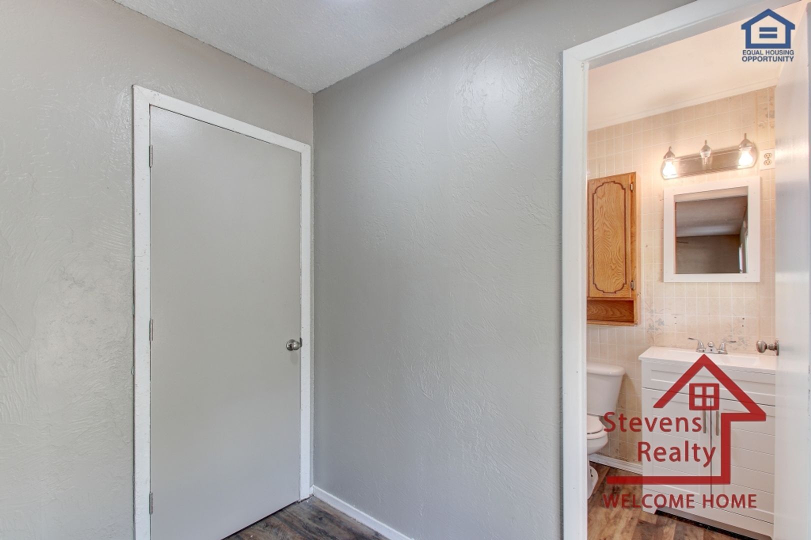 Building Photo - 2316 NW 28th St