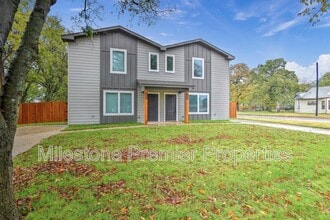 Building Photo - 601-603 W Johnson St