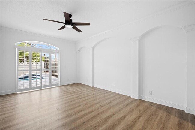 Building Photo - 244 Clocktower Dr