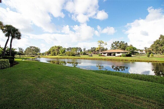 Building Photo - 6150 Gulfport Blvd S