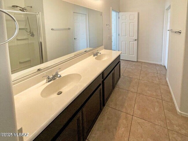 Building Photo - 58834 BRANDING IRON Ct