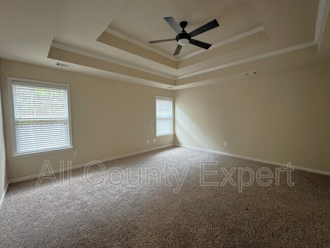 Building Photo - 5005 Shiloh Crossing Way