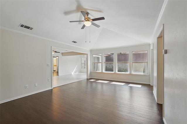 Building Photo - 2813 Prescott Dr