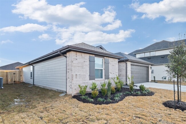 Building Photo - 31134 Winchester Fls Ct