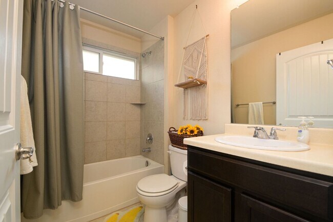 Building Photo - 11806 Plover Pl