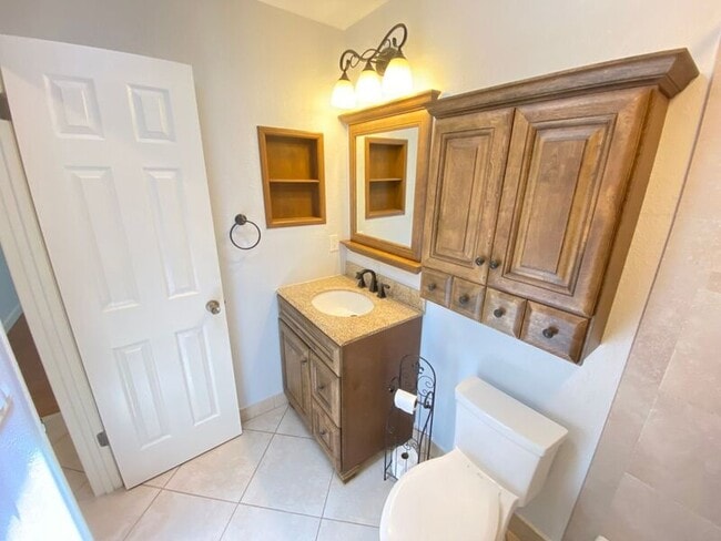 Building Photo - 104 Hatfield Ct