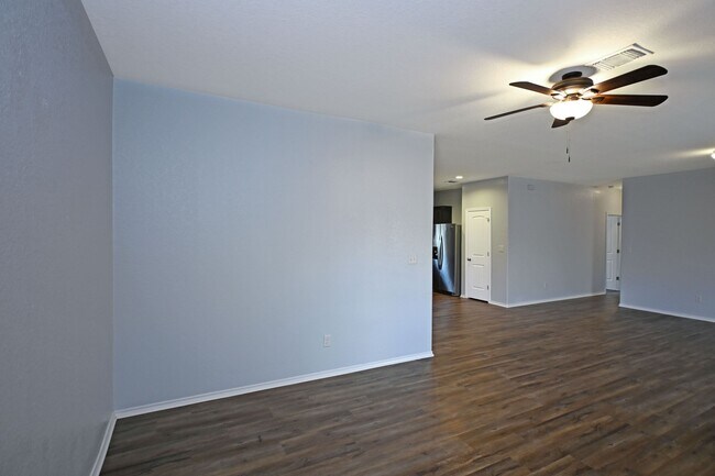 Building Photo - 133 Buttercup Bnd