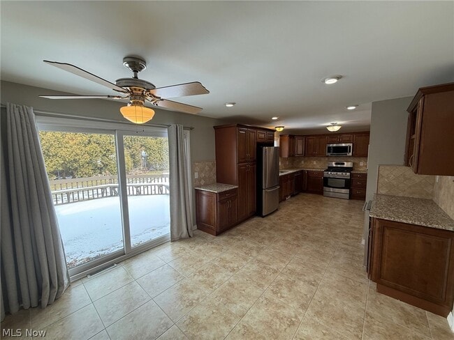 Building Photo - 2021 Aldersgate Dr