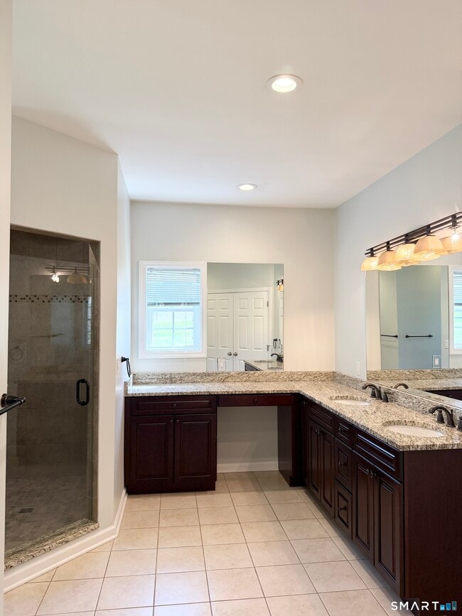 Building Photo - 103 Pond Hill Rd