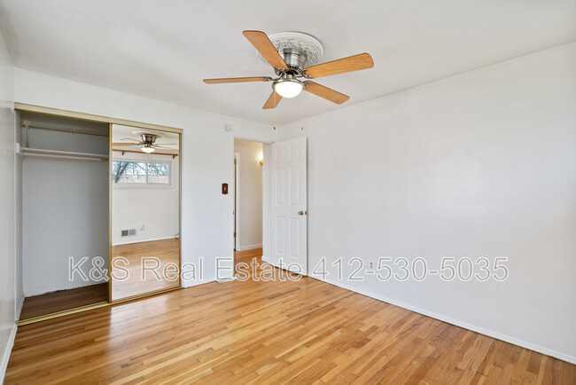 Building Photo - 370 Princeton Dr