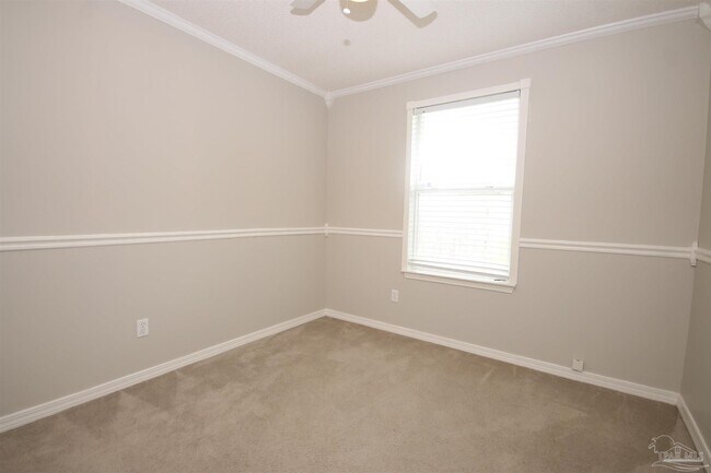Building Photo - 127 Tobago Ct