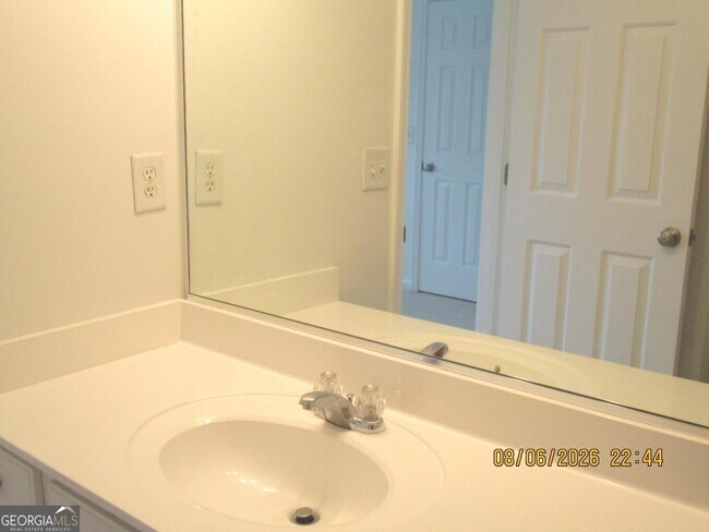 Building Photo - 1112 Thornborough Dr