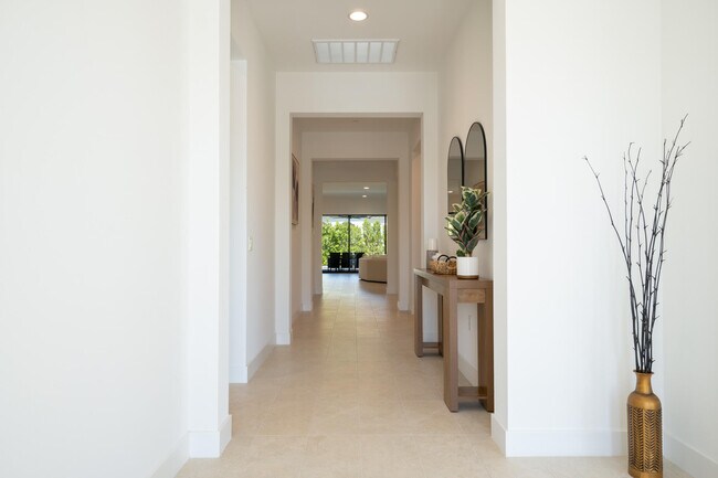 Building Photo - 57535 Cherrywood Pl