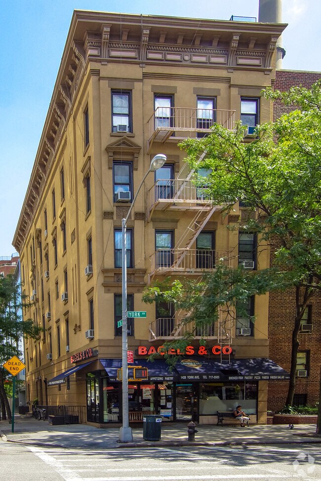 Building Photo - 500 East 76th Street