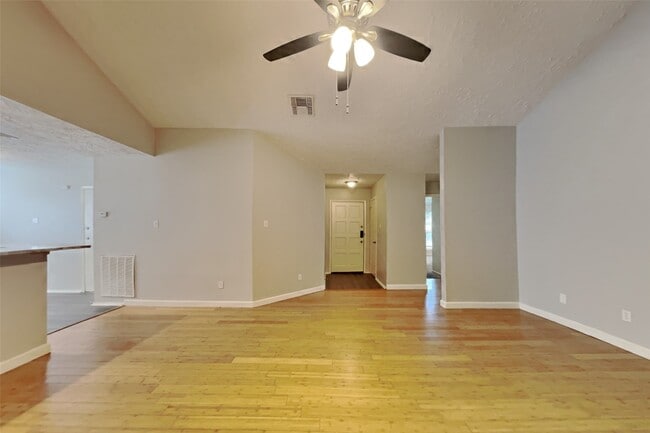 Building Photo - 7339 Boysenberry Ln