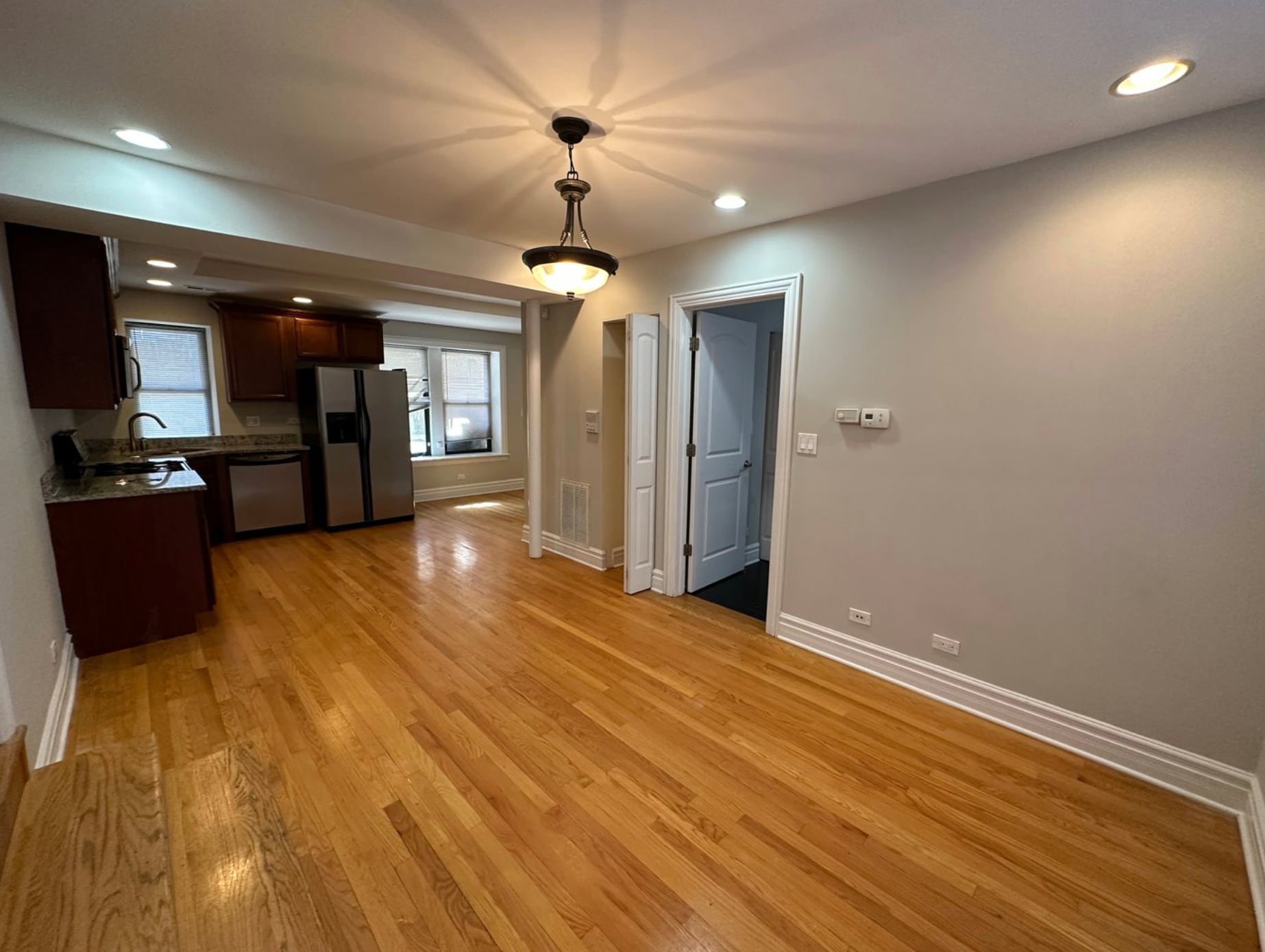 Building Photo - 3925 W Altgeld St