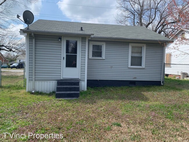 Building Photo - 2 br, 1 bath House - 223 Woodbury Street