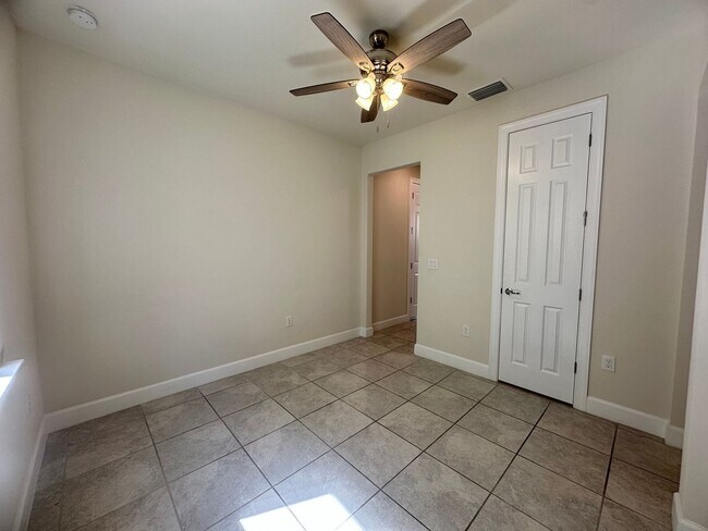 Building Photo - 9074 Bexley Dr