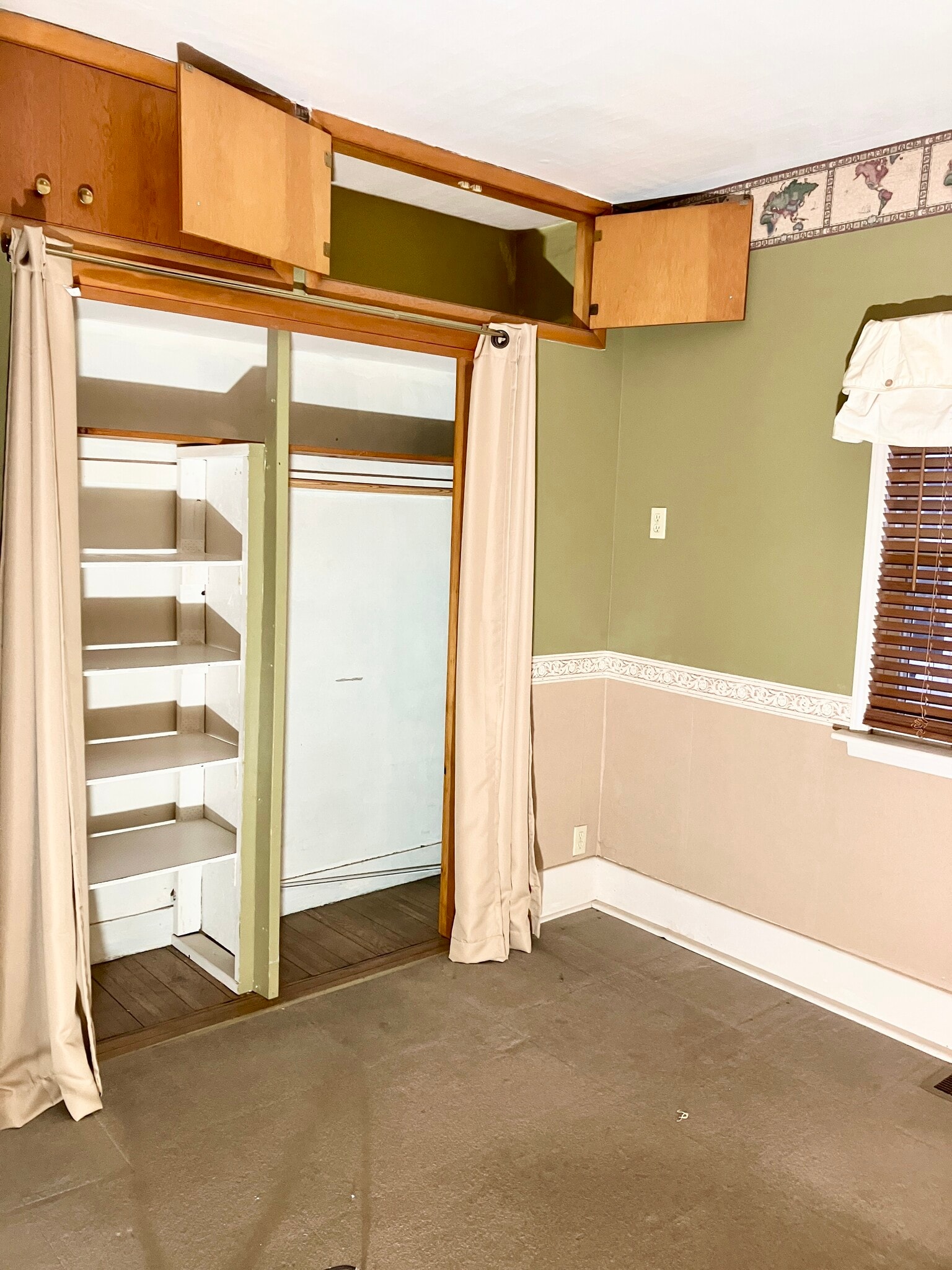 Building Photo - 58 Roanoke Pky