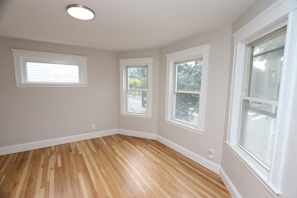 Building Photo - 344-346 Hyde Park Ave