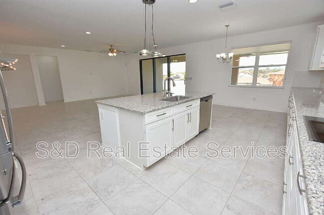 Building Photo - 3953 Aquilla Dr