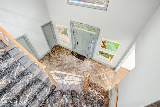 Building Photo - 450 Wells Ave