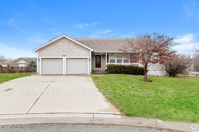 Building Photo - 3806 Lexington Ct
