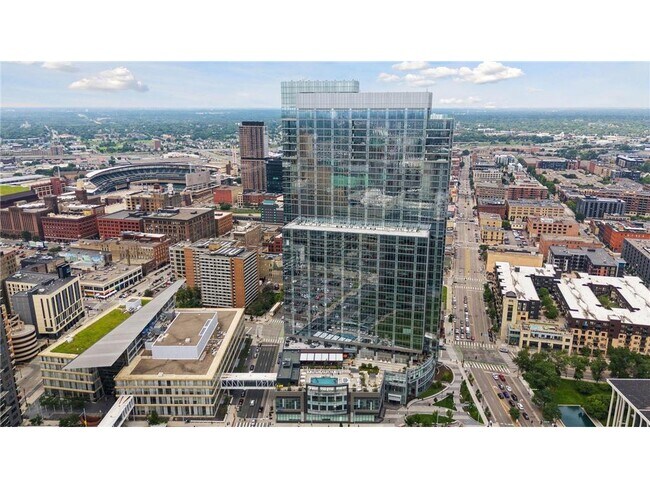 Building Photo - 255 Hennepin Ave