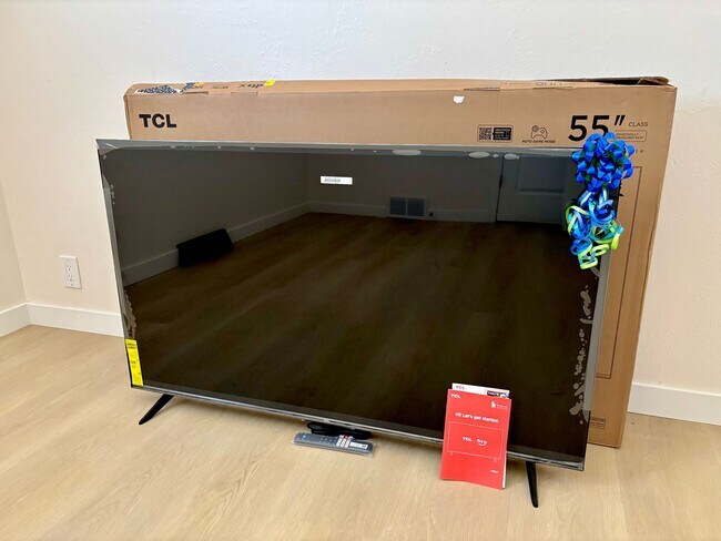 Primary Photo - FREE 55” Smart TV With Lease!