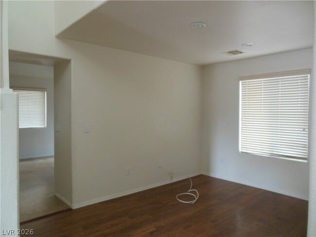 Building Photo - 5510 Avent Ferry St