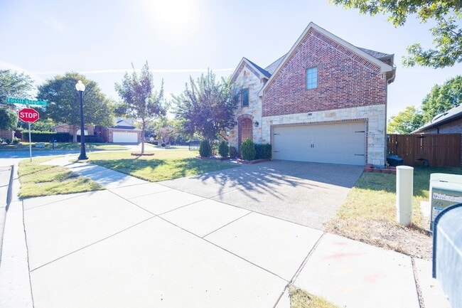 Building Photo - 7603 Bridge Water Cir