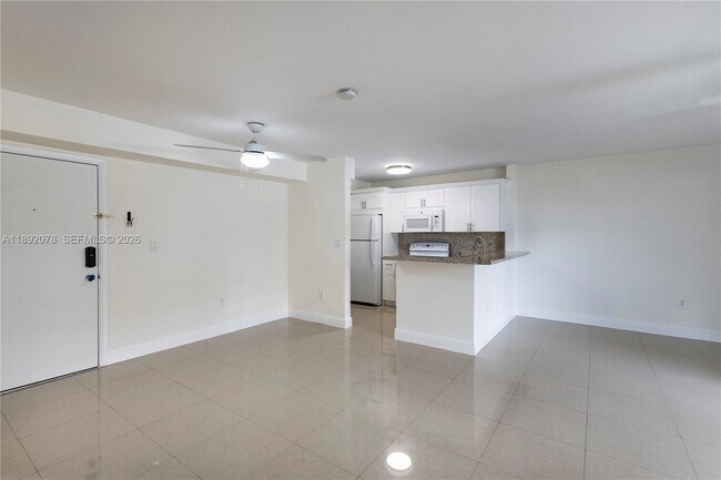 Building Photo - 8305 SW 72nd Ave